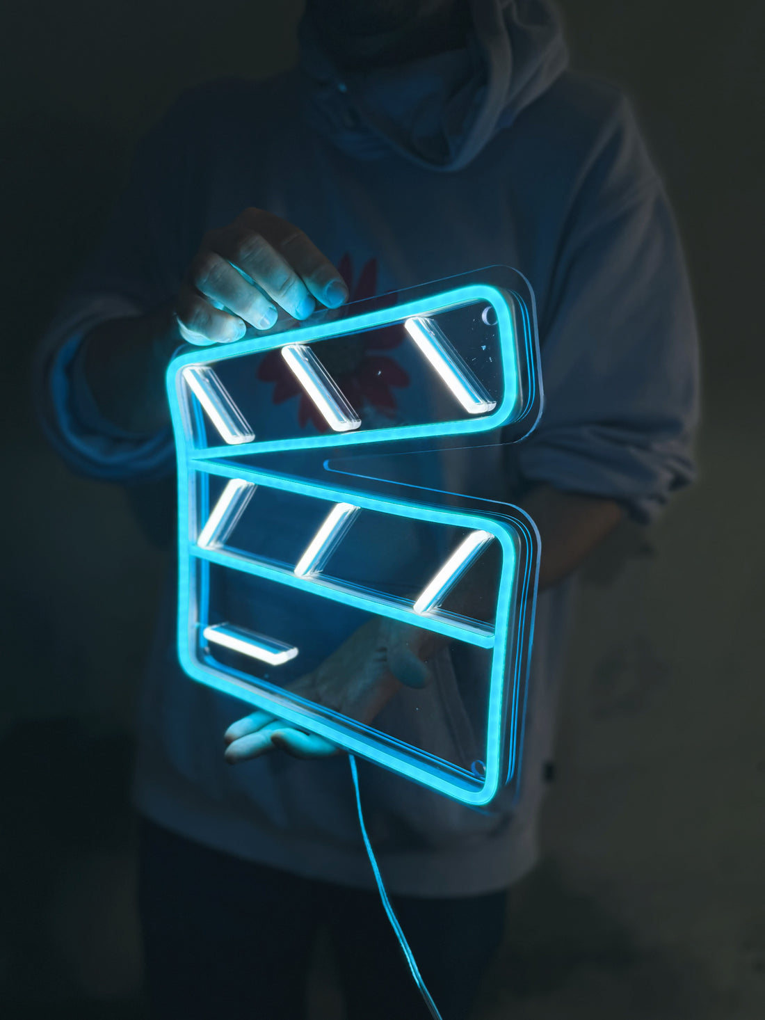 LED-неон «Кінохлопавка / режисерська хлопавка»