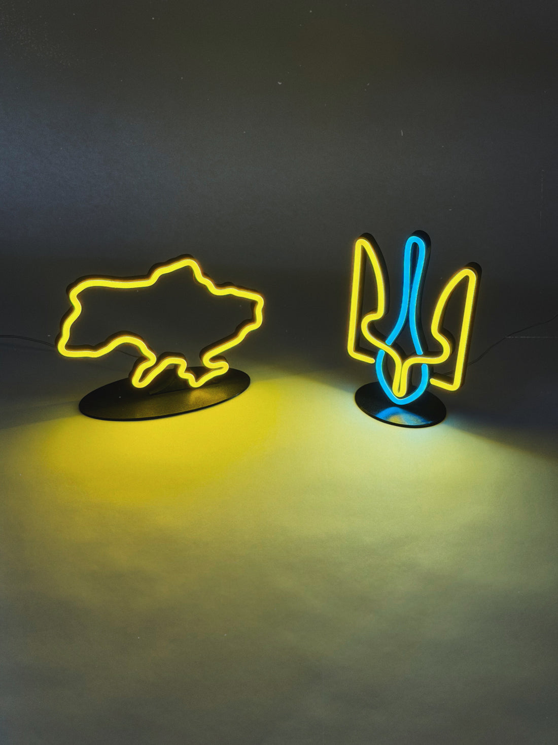 LED neon "Coat of Ukraine (black side face)"