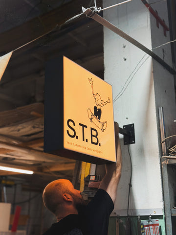 Street sign with your logo/text in the format 50x50x12.5 cm