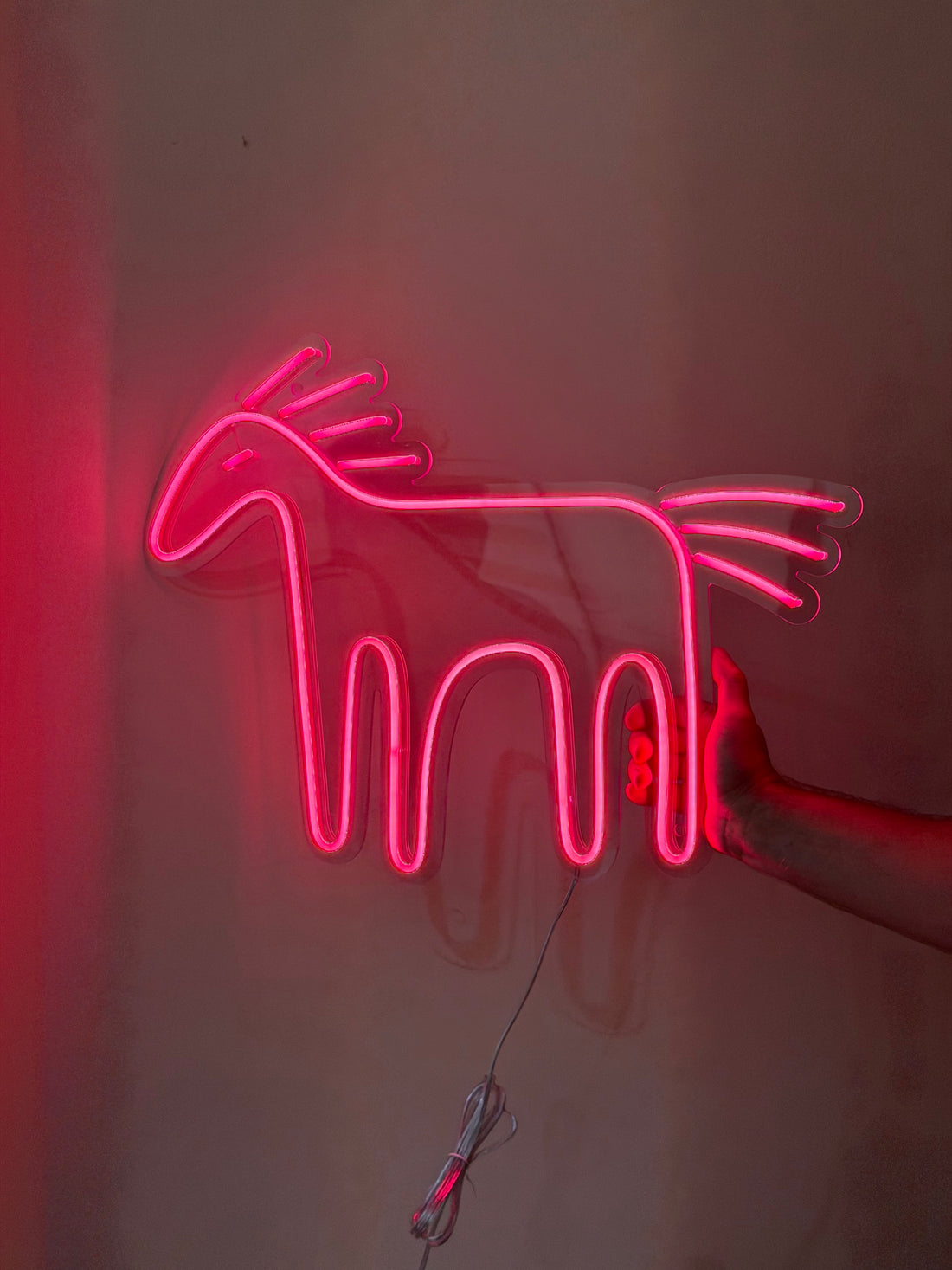 LED neon "Pony" NeonCentre x mare.herm
