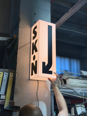 Street sign with your logo/text in the format 60x20x20 cm
