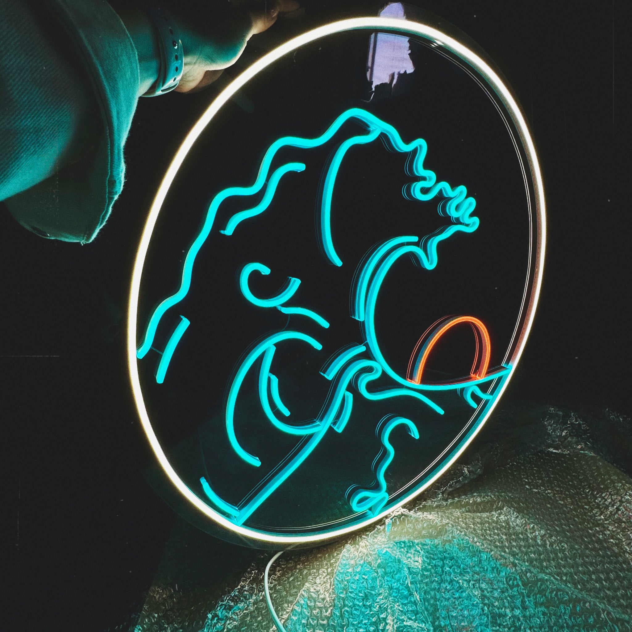 LED neon "Waves and sun"