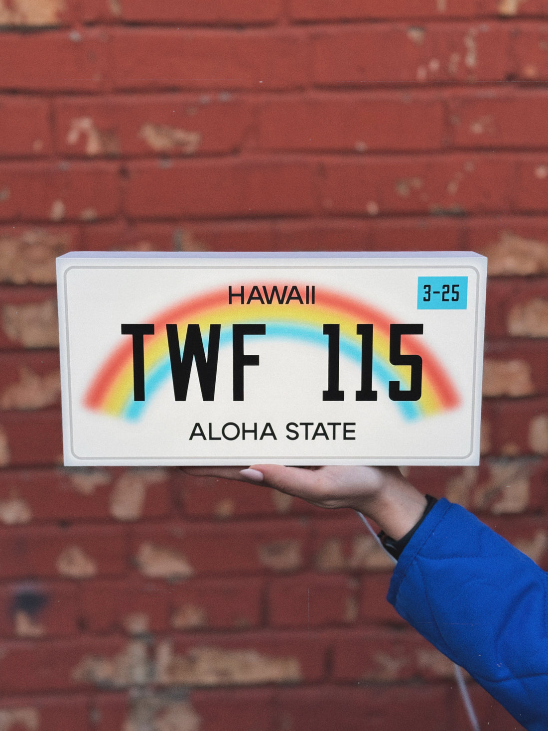 Lamp "Hawaii License Plate"