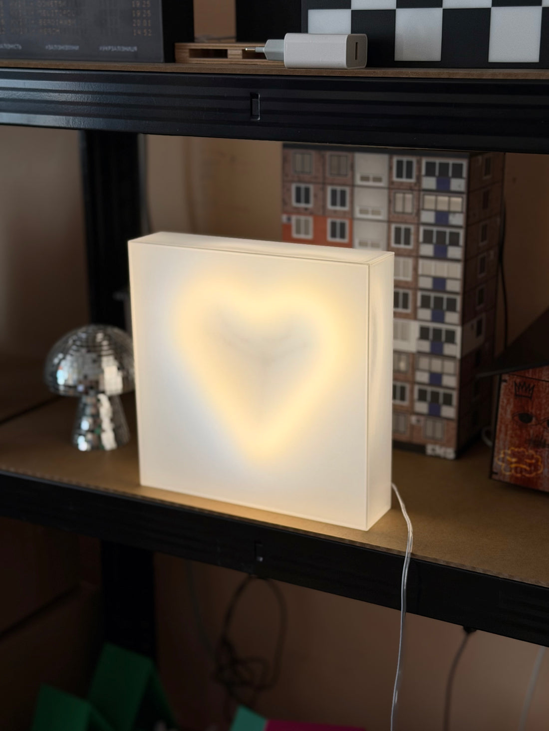 Table lamp with your logo in the format 22x22х5 cm