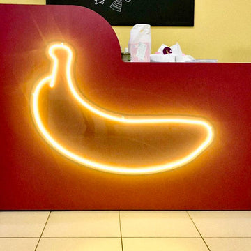 LED neon "Banana outline"