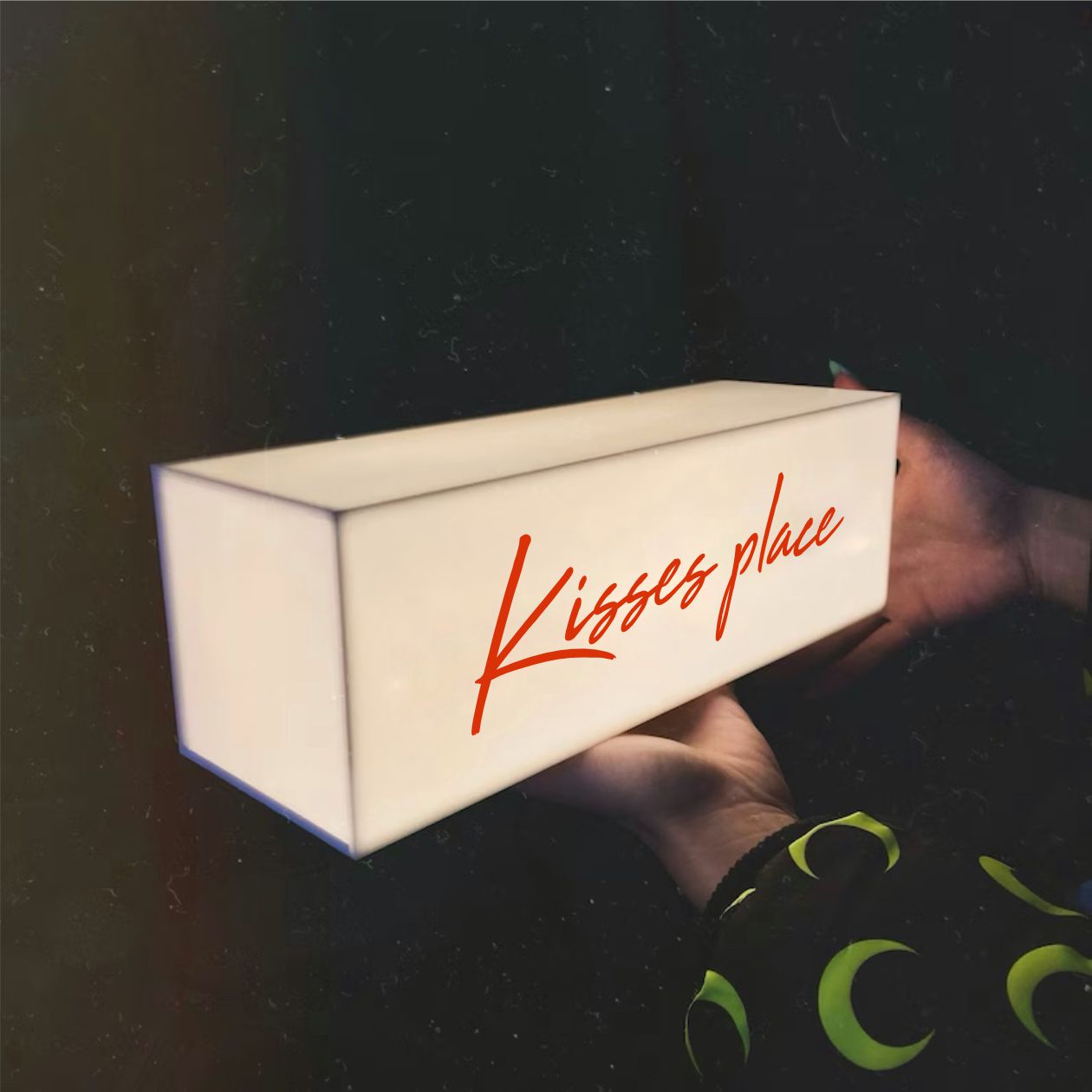 Lamp "Kisses place"