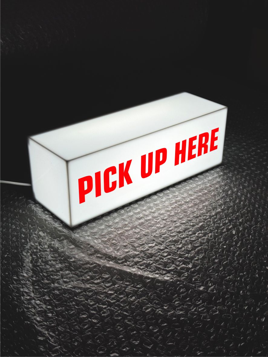 Lamp "Pick Up Here"