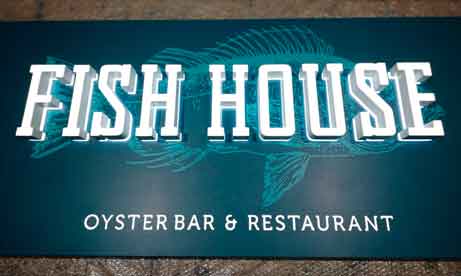 Фасадные и интерьерные световые вывески "Fish house" (миниатюра)